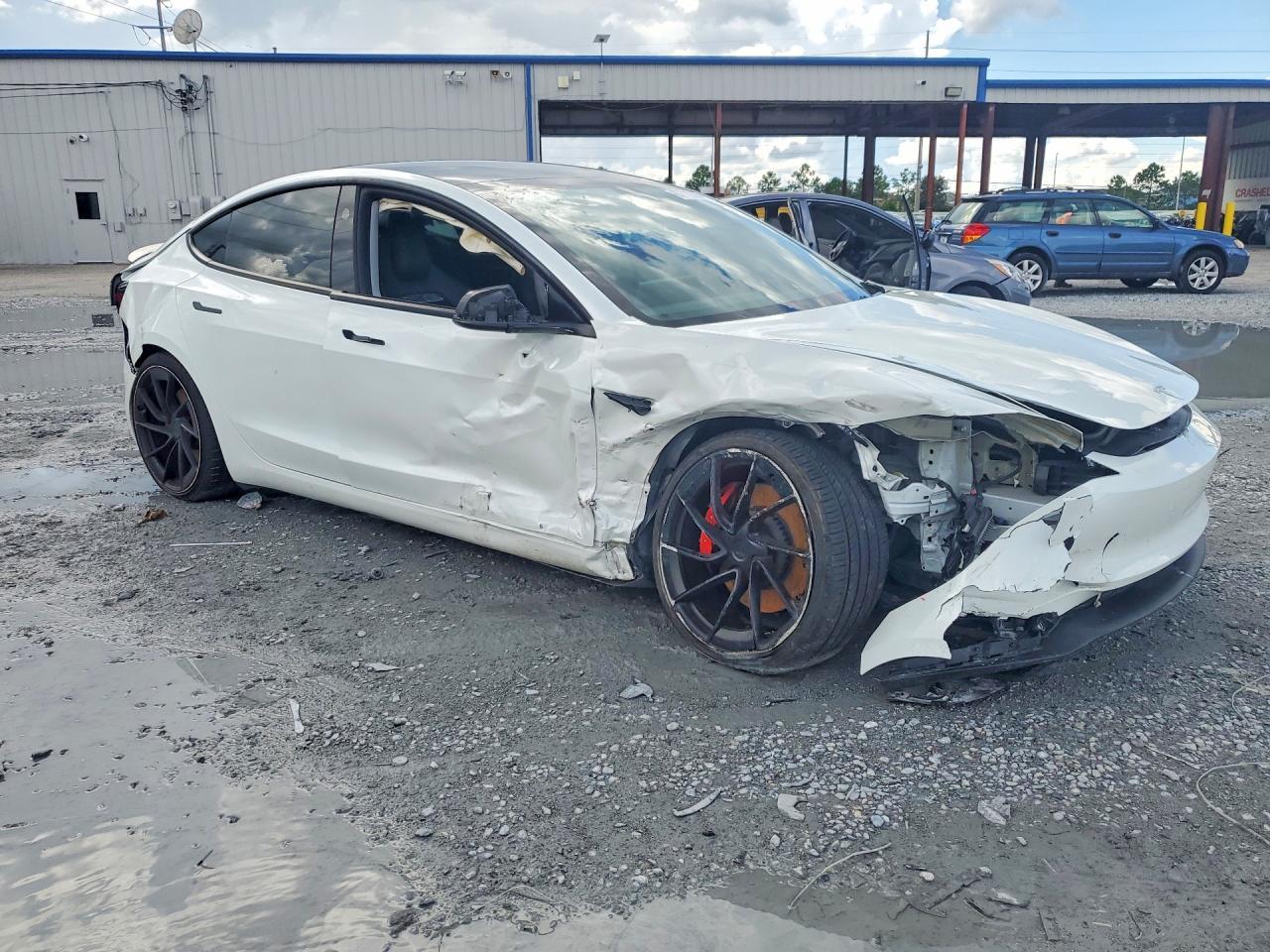 2025 Tesla Model 3 - Image 4