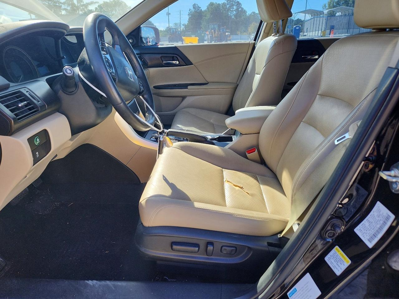 2015 Honda Accord Hybrid Exl - Image 7