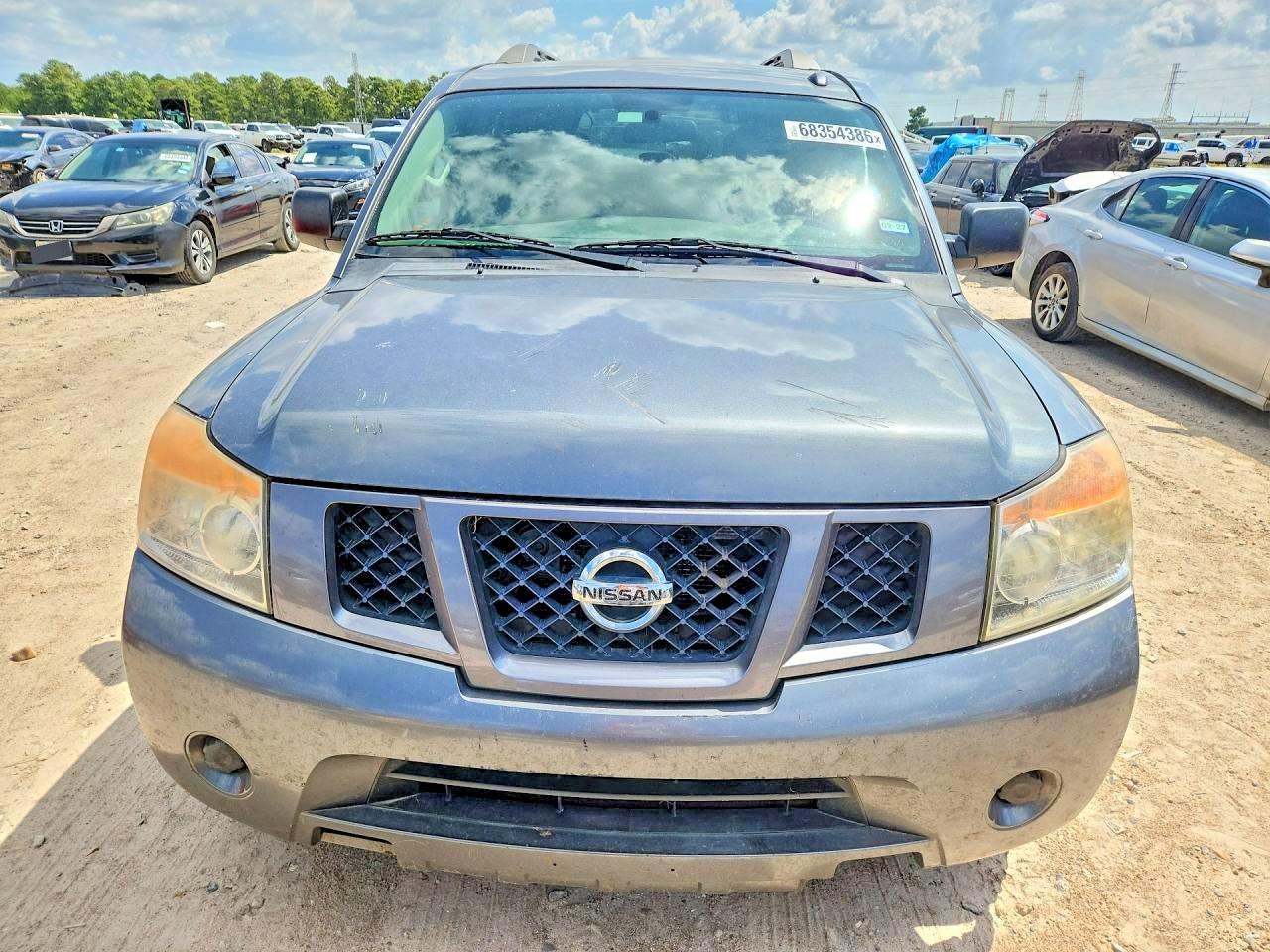 2014 Nissan Armada Sv - Image 5