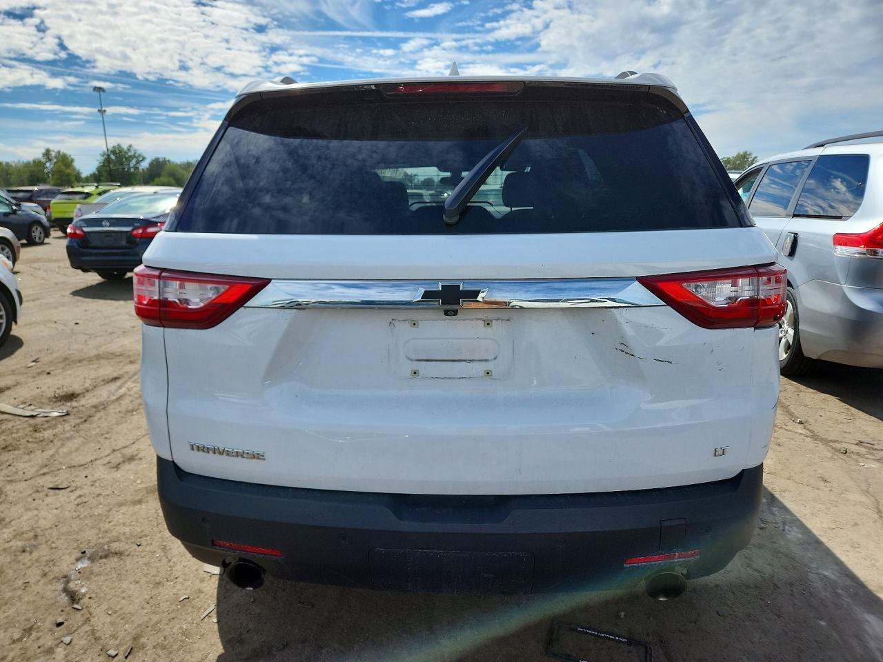 2020 Chevrolet Traverse Lt - Image 6