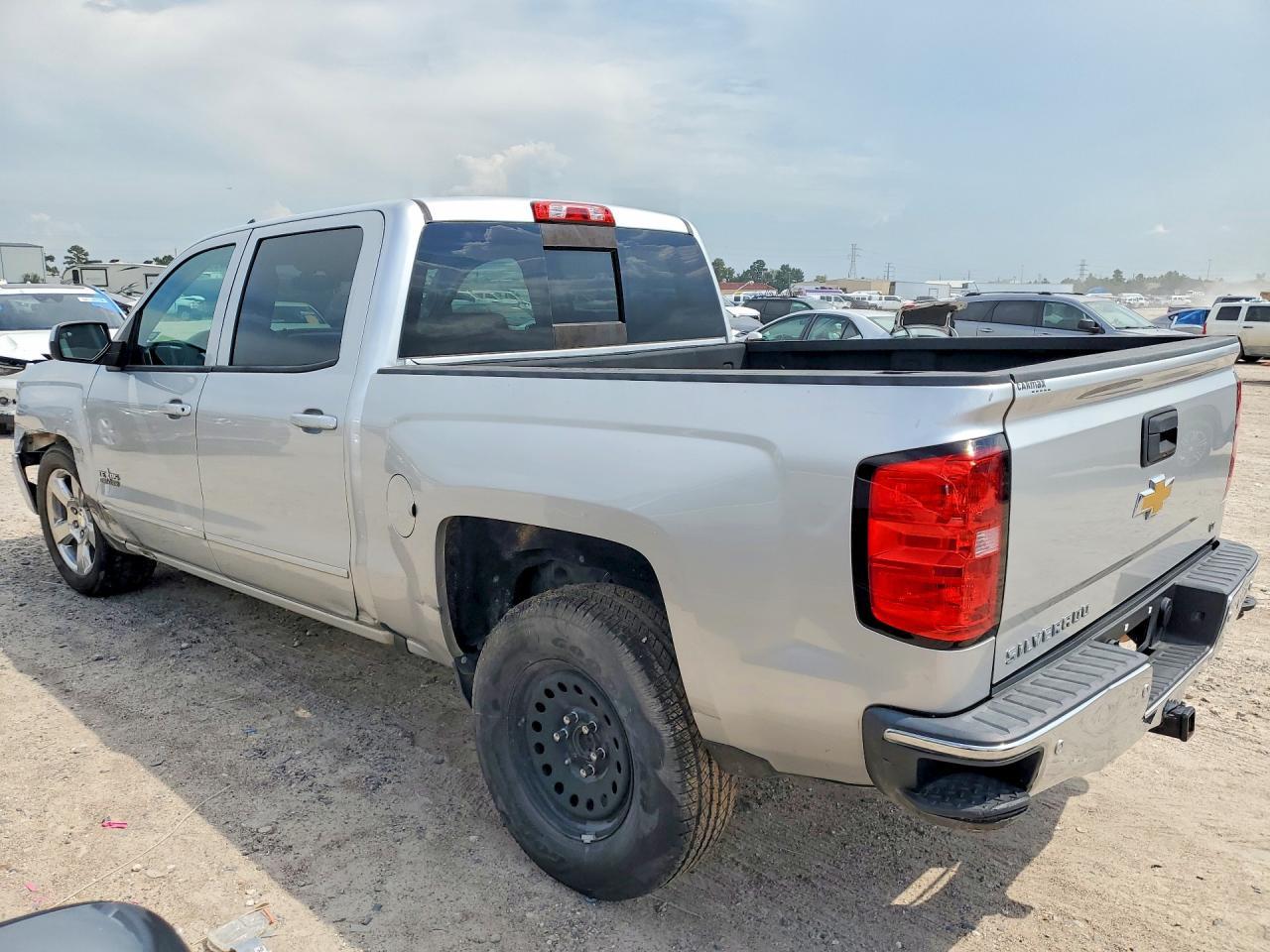 2018 Chevrolet Silverado C1500 Lt - Image 2