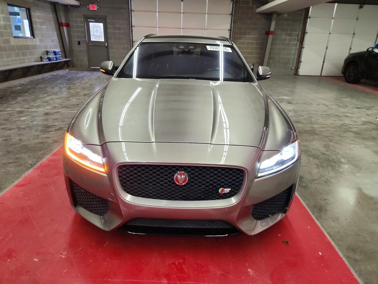 2018 Jaguar Xf S - Фото 5