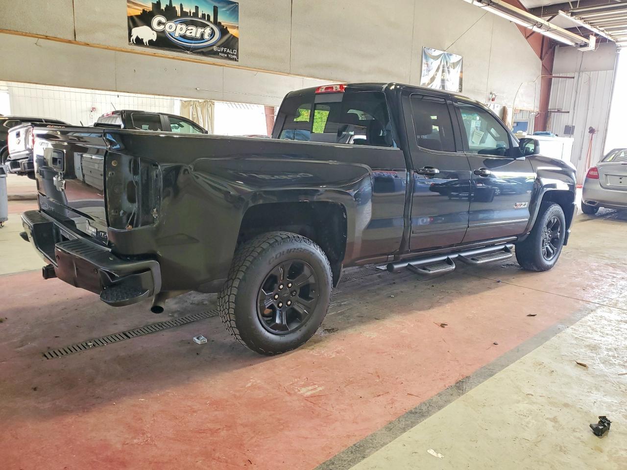 2018 Chevrolet Silverado K1500 Lt - Image 3