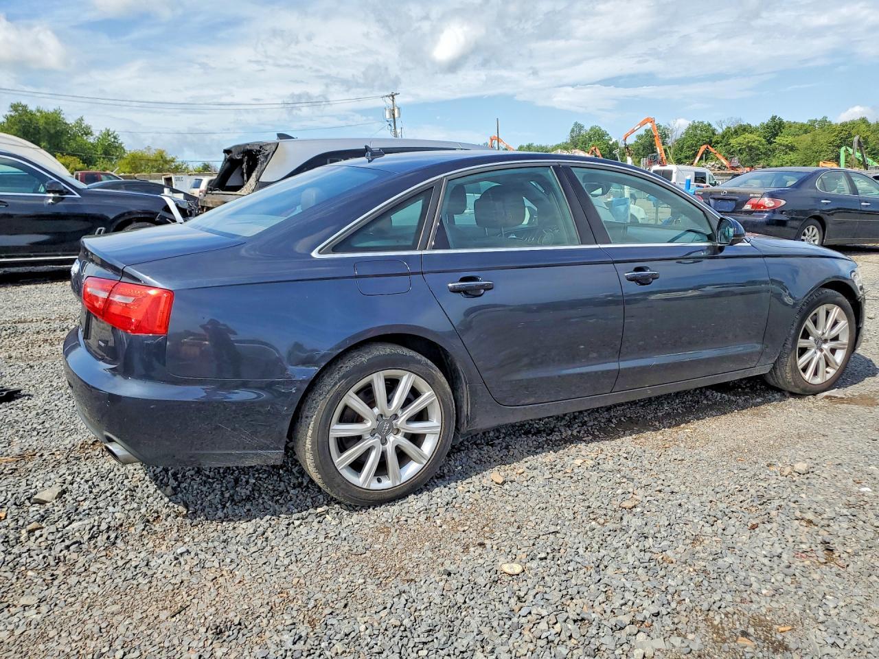 2015 Audi A6 Premium Plus - Image 3