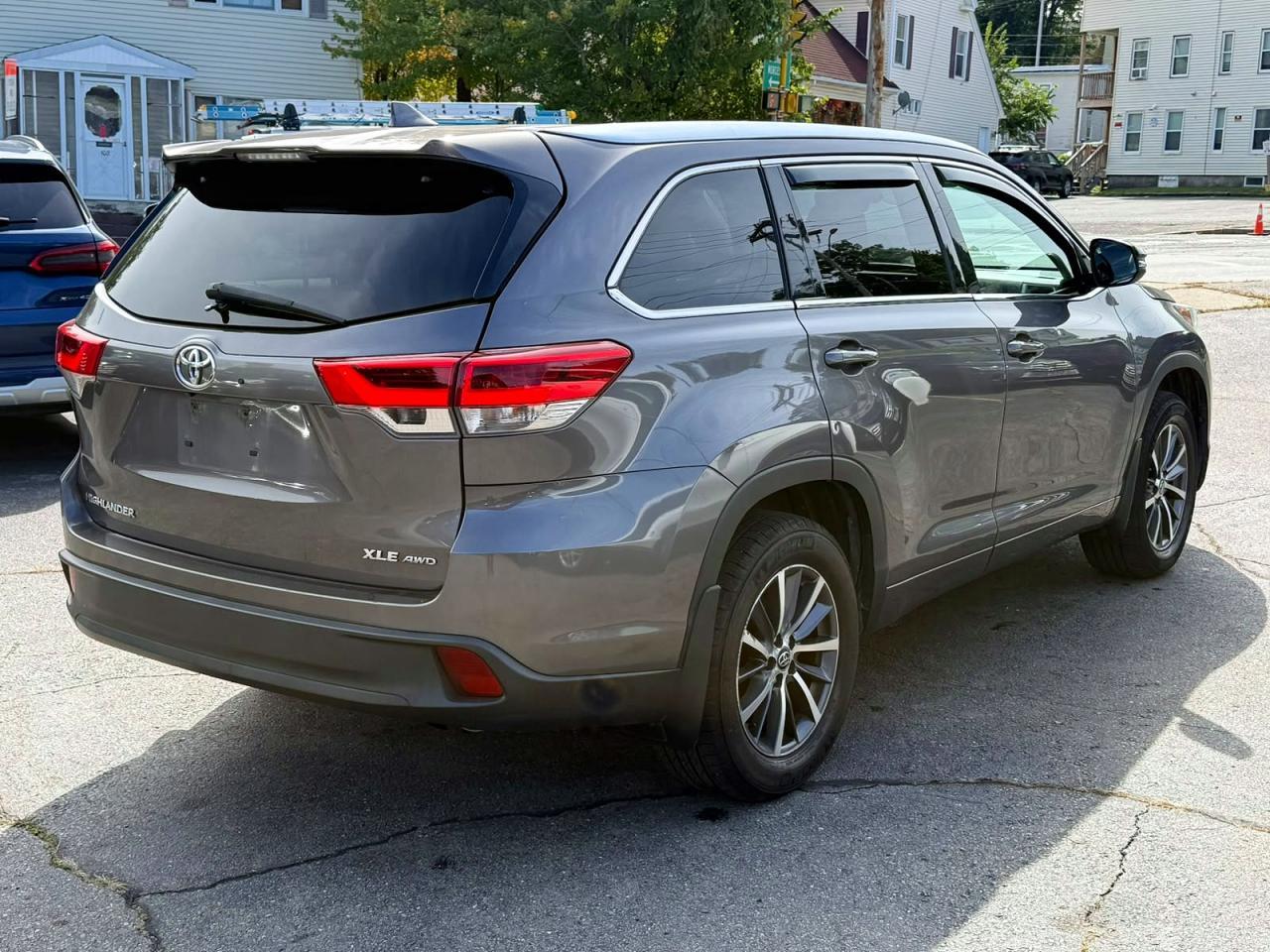 2018 Toyota Highlander Xle - Image 3