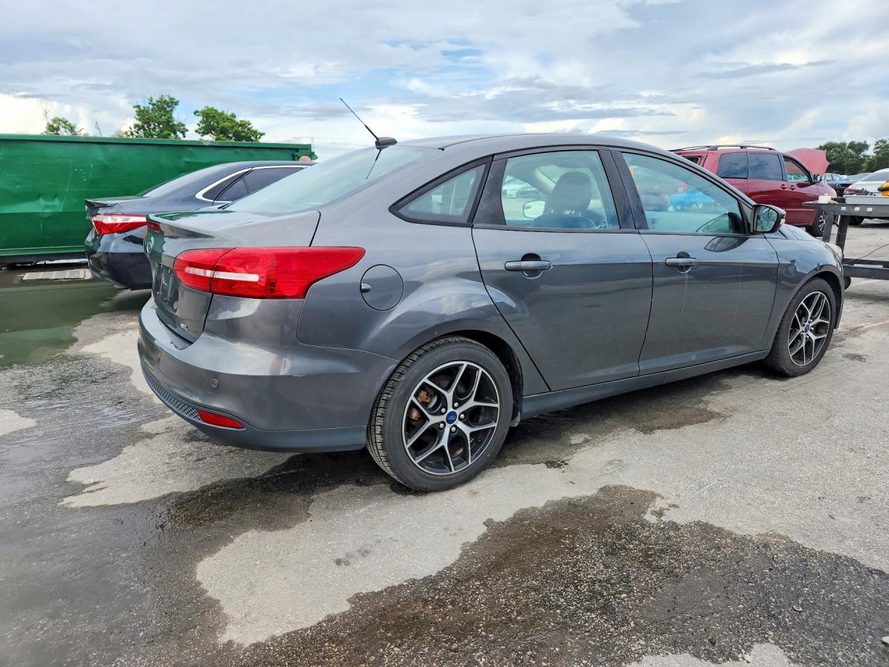 2017 Ford Focus Sel - Фото 3