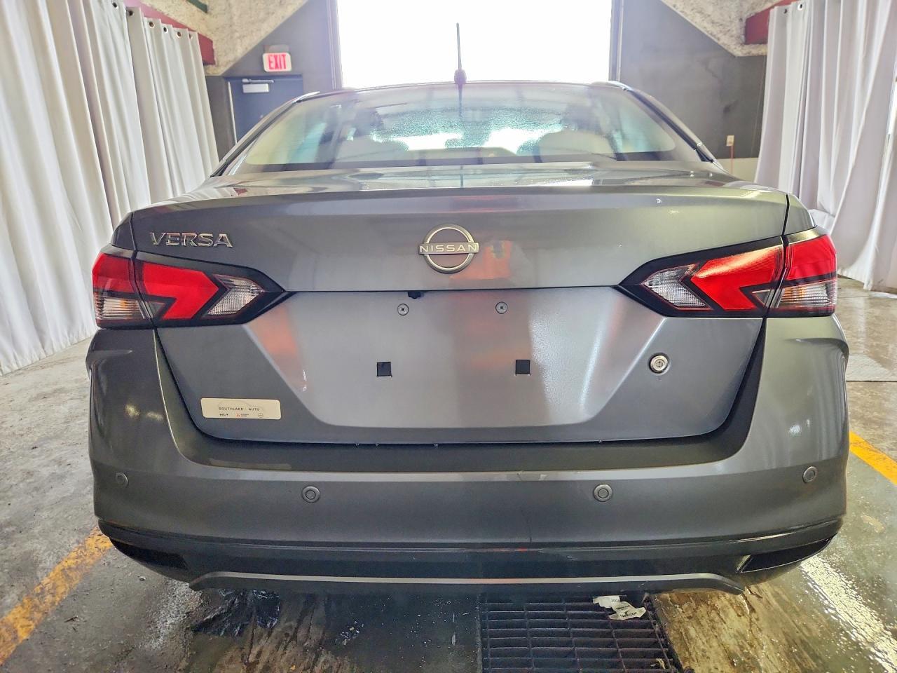 2023 Nissan Versa S - Image 6