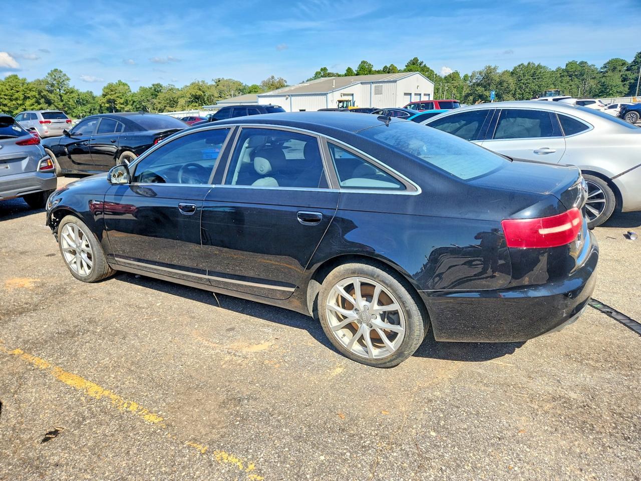 2011 Audi A6 Premium Plus - Фото 2