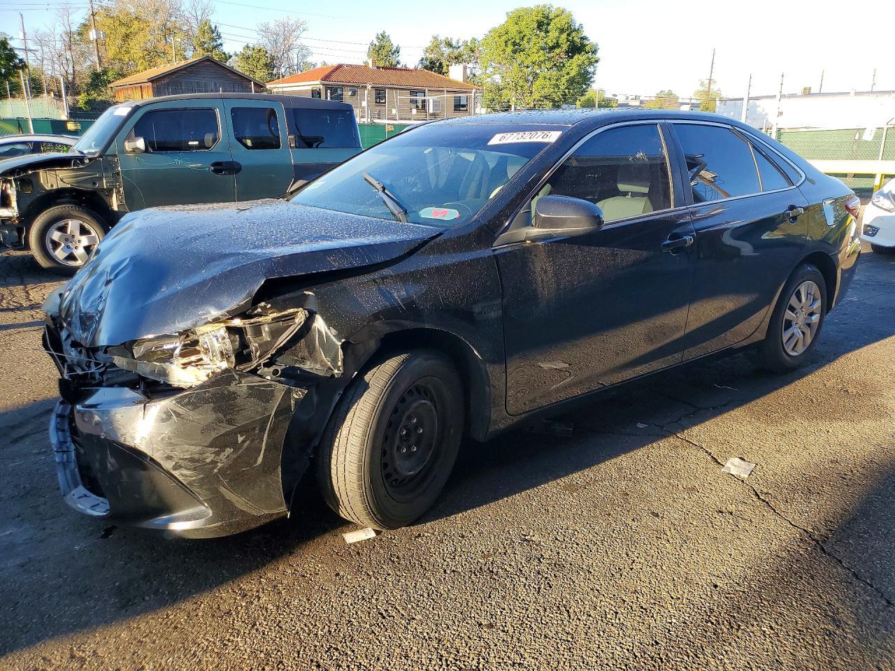 2016 Toyota Camry Le