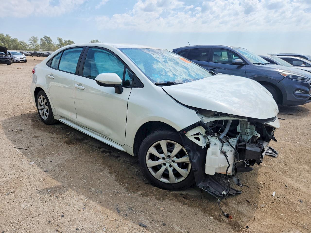 2021 Toyota Corolla Le - Image 4