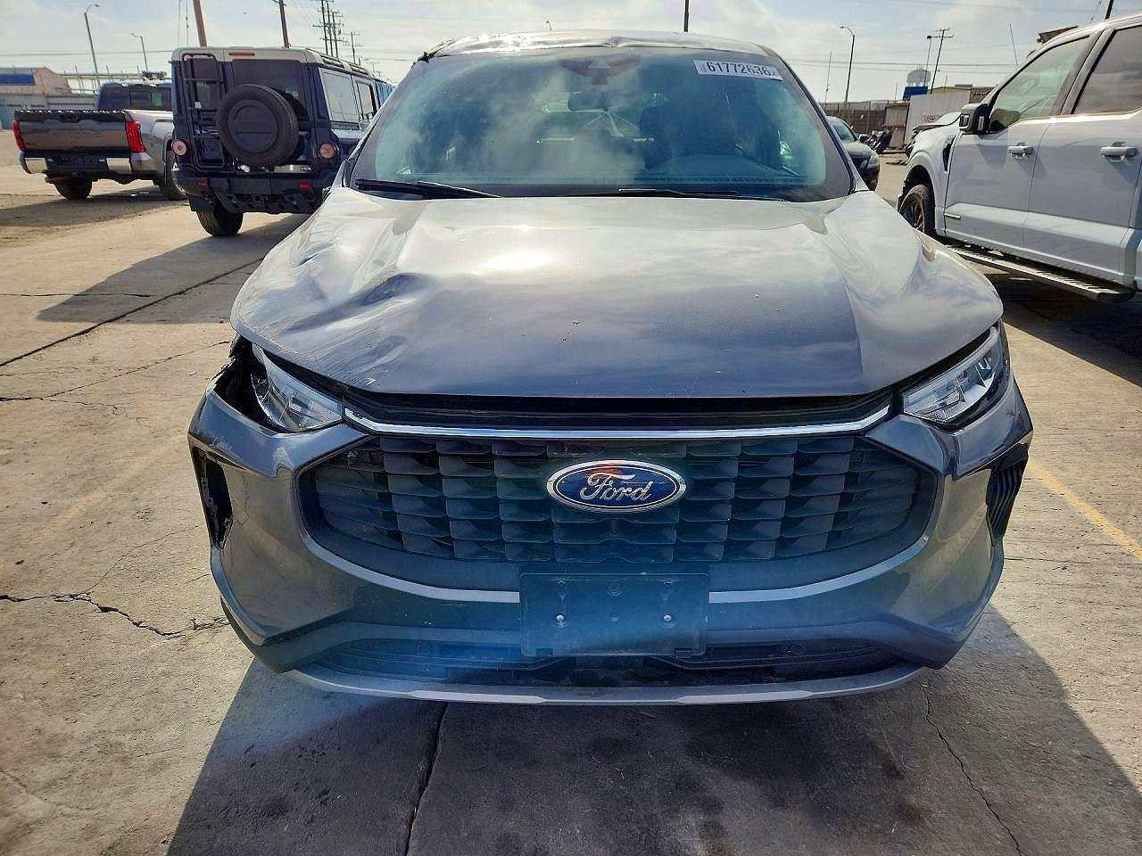 2025 Ford Escape Active - Image 5