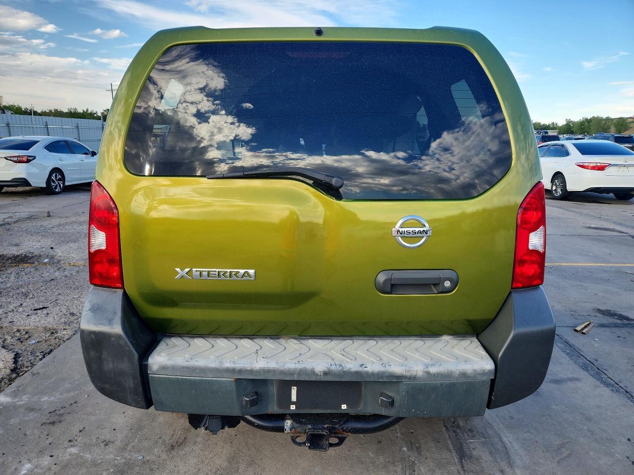 2011 Nissan Xterra X - Фото 6