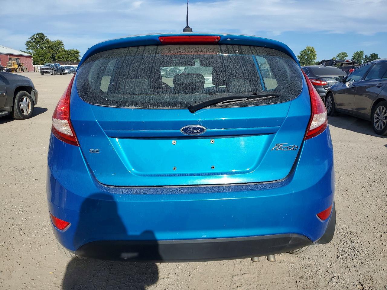2012 Ford Fiesta Se - Фото 6