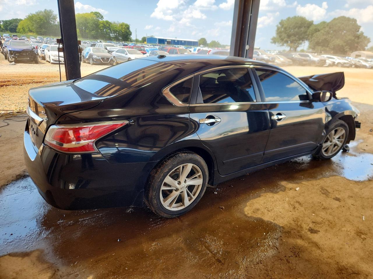 2015 Niss Altima - Image 3
