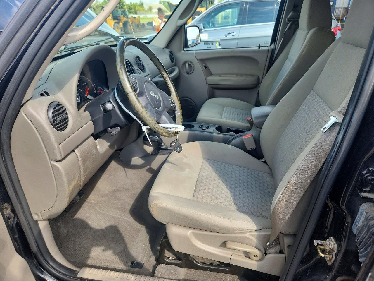 2006 Jeep Liberty Sport - Фото 7