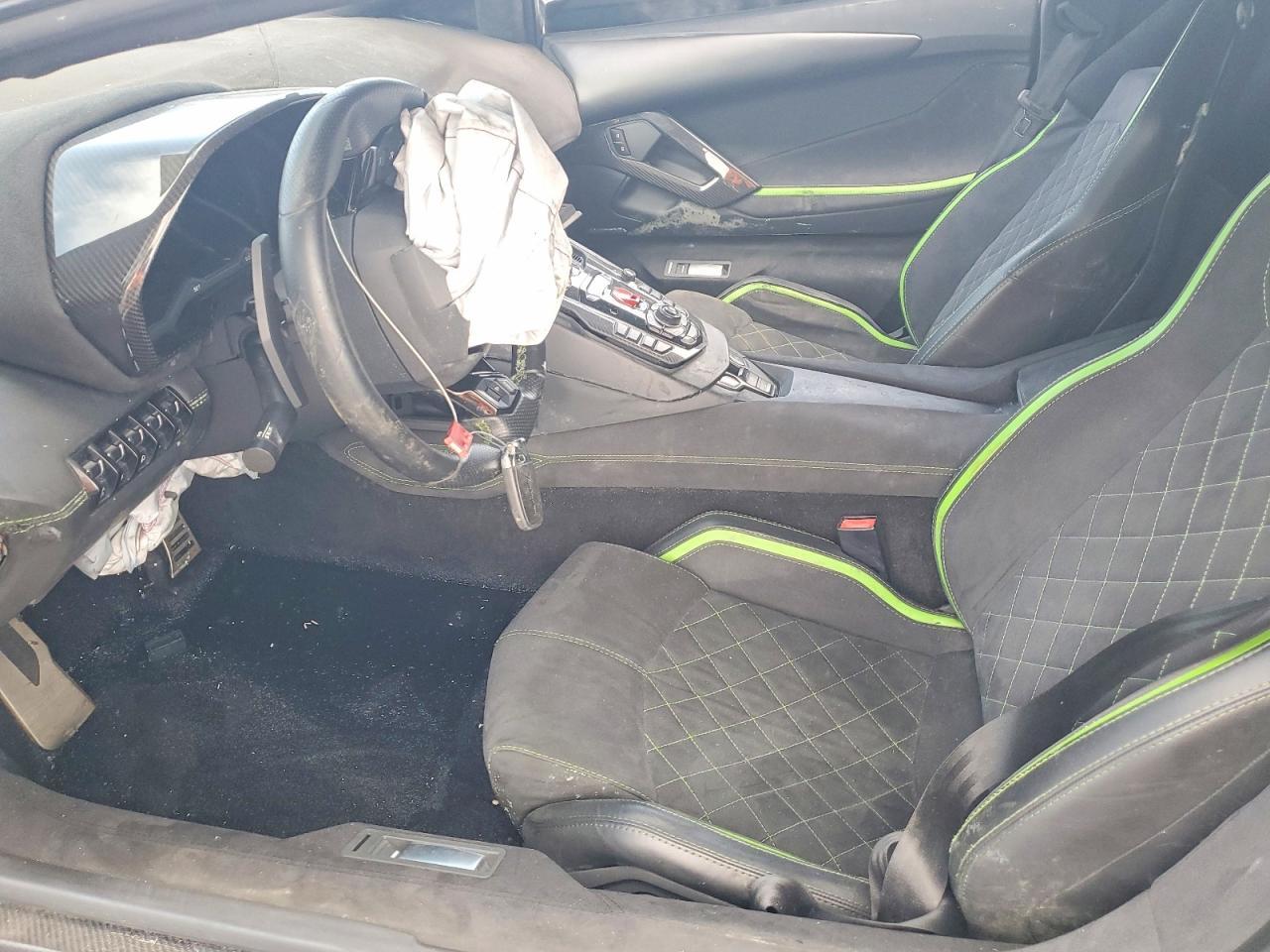 2018 Lamborghini Aventador S - Фото 7