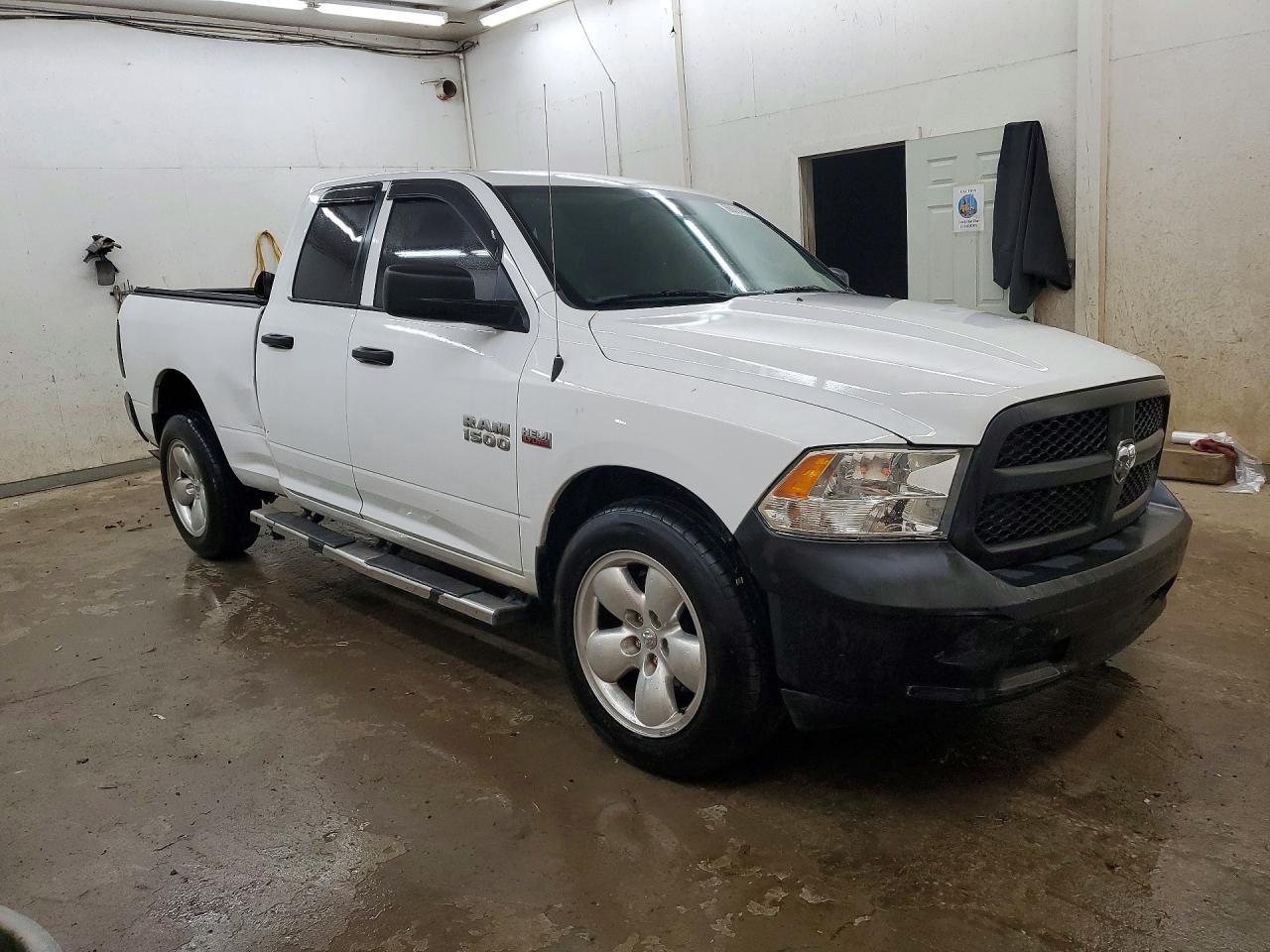 2017 Ram 1500 St - Фото 4