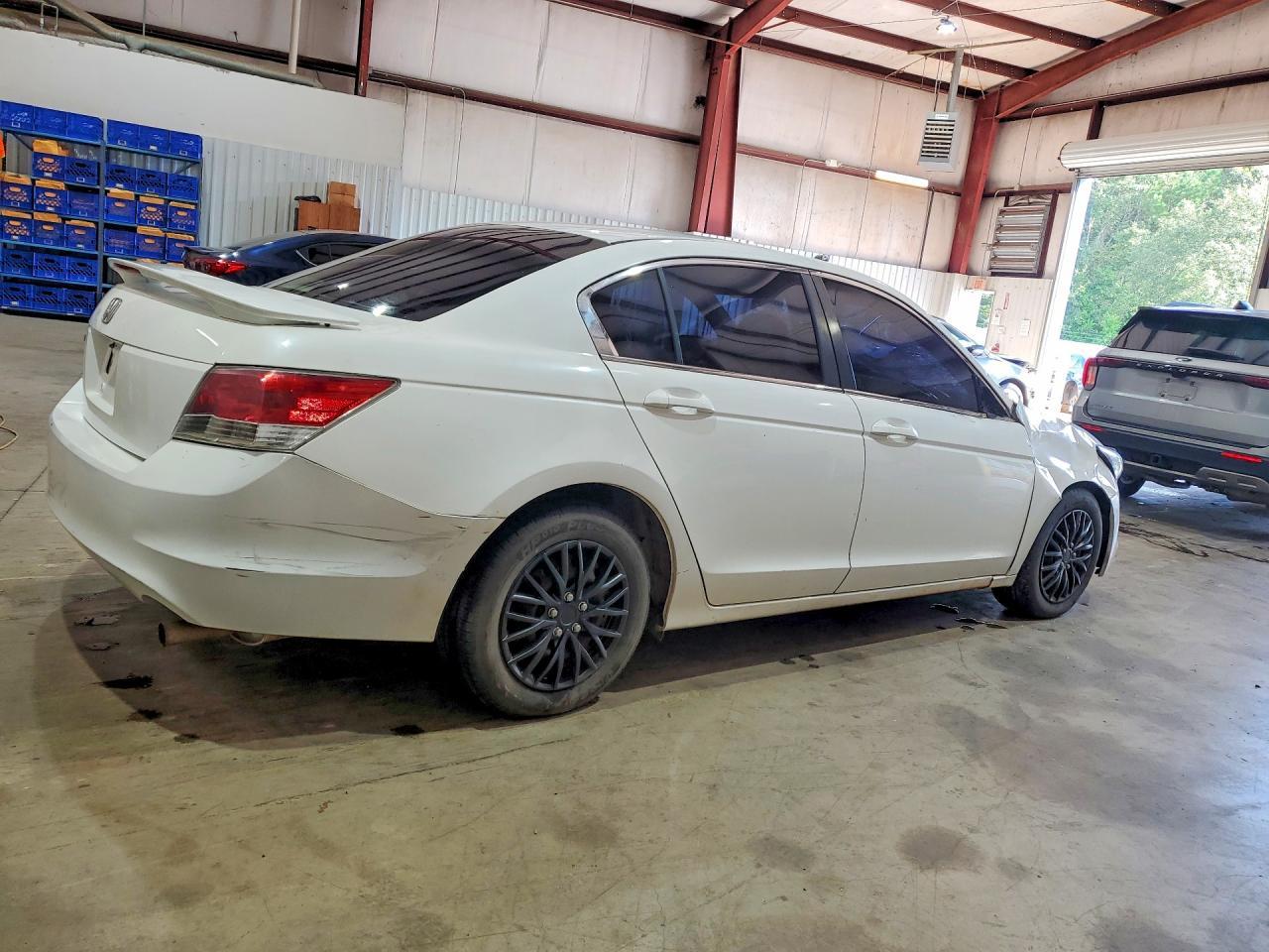 2010 Honda Accord - Фото 3
