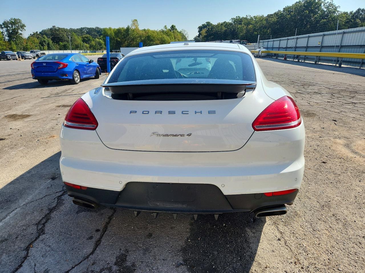 2014 Porsche Panamera 2 - Image 6