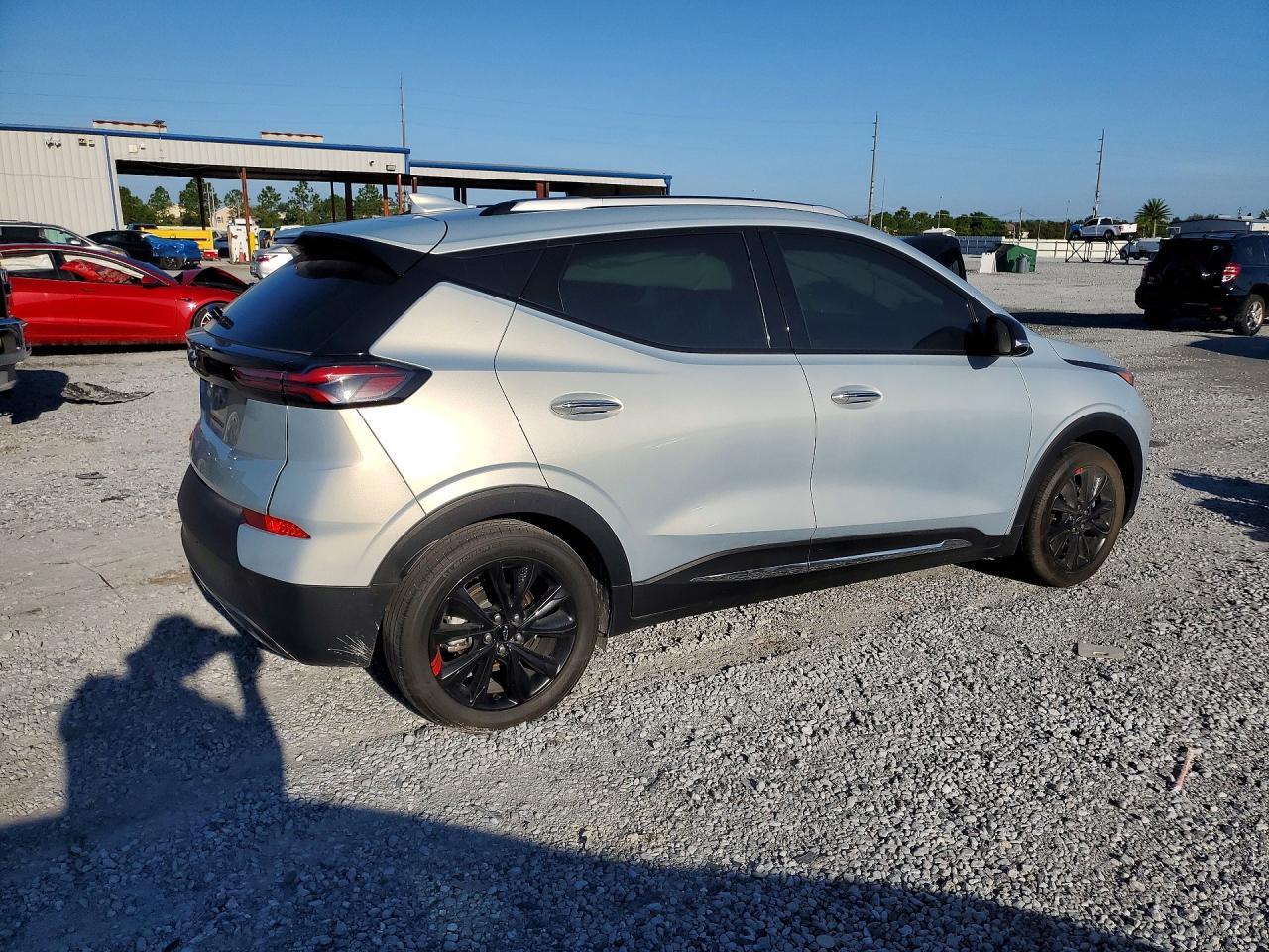 2023 Chevrolet Bolt Euv Premier - Фото 3
