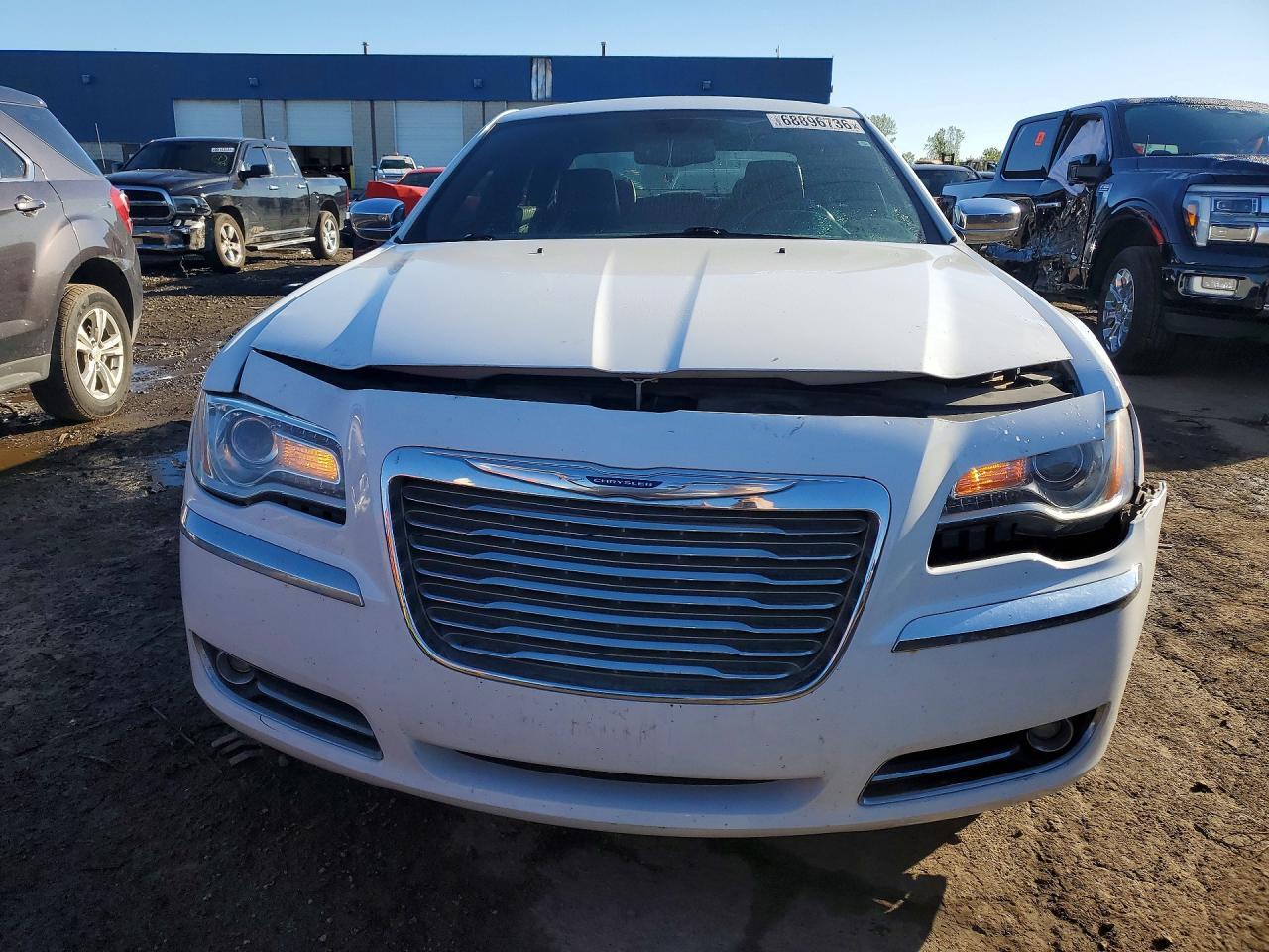2014 Chrysler 300C - Фото 5