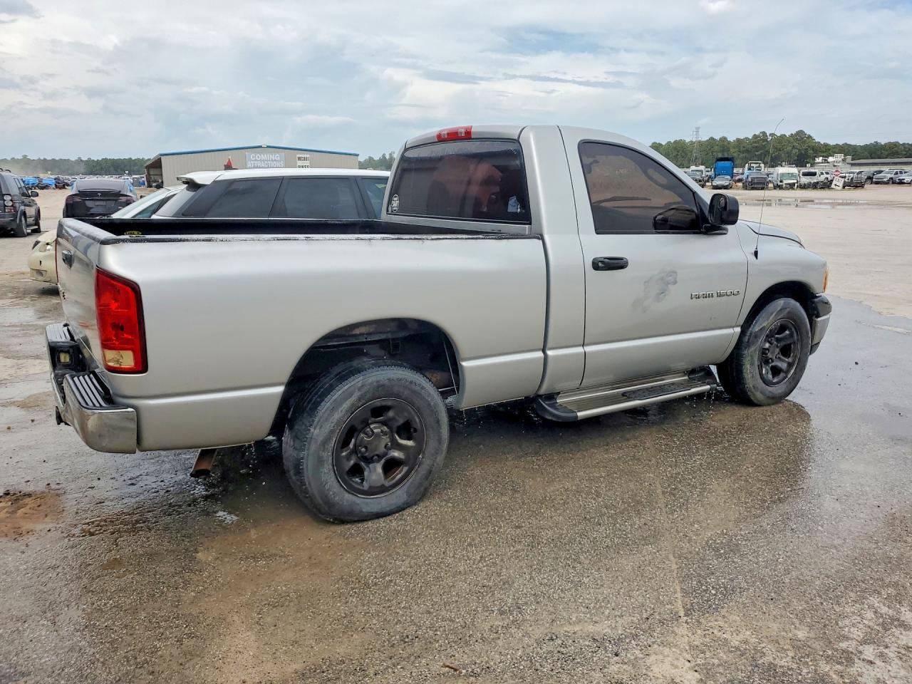 2004 Dodge Ram 1500 St - Фото 3