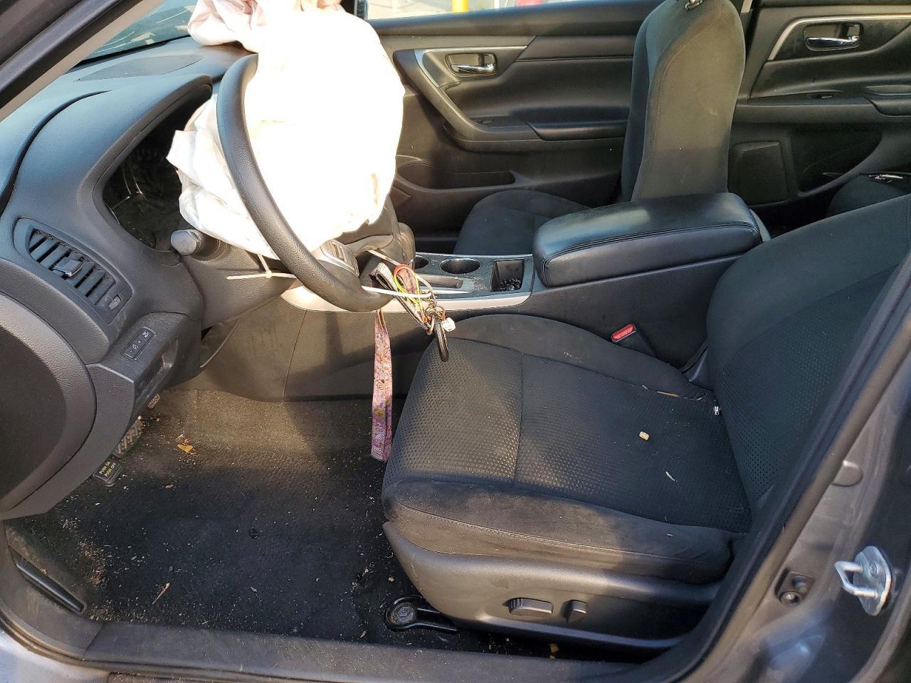 2015 Nissan Altima 2.5 S - Image 7
