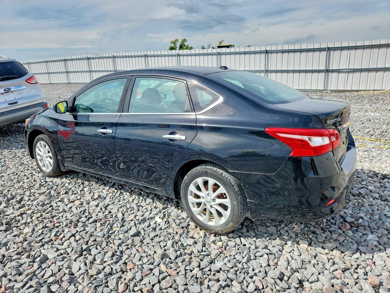 2018 Nissan Sentra Sv - Image 2