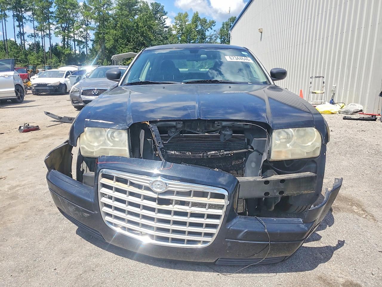 2007 Chrysler 300 - Image 5