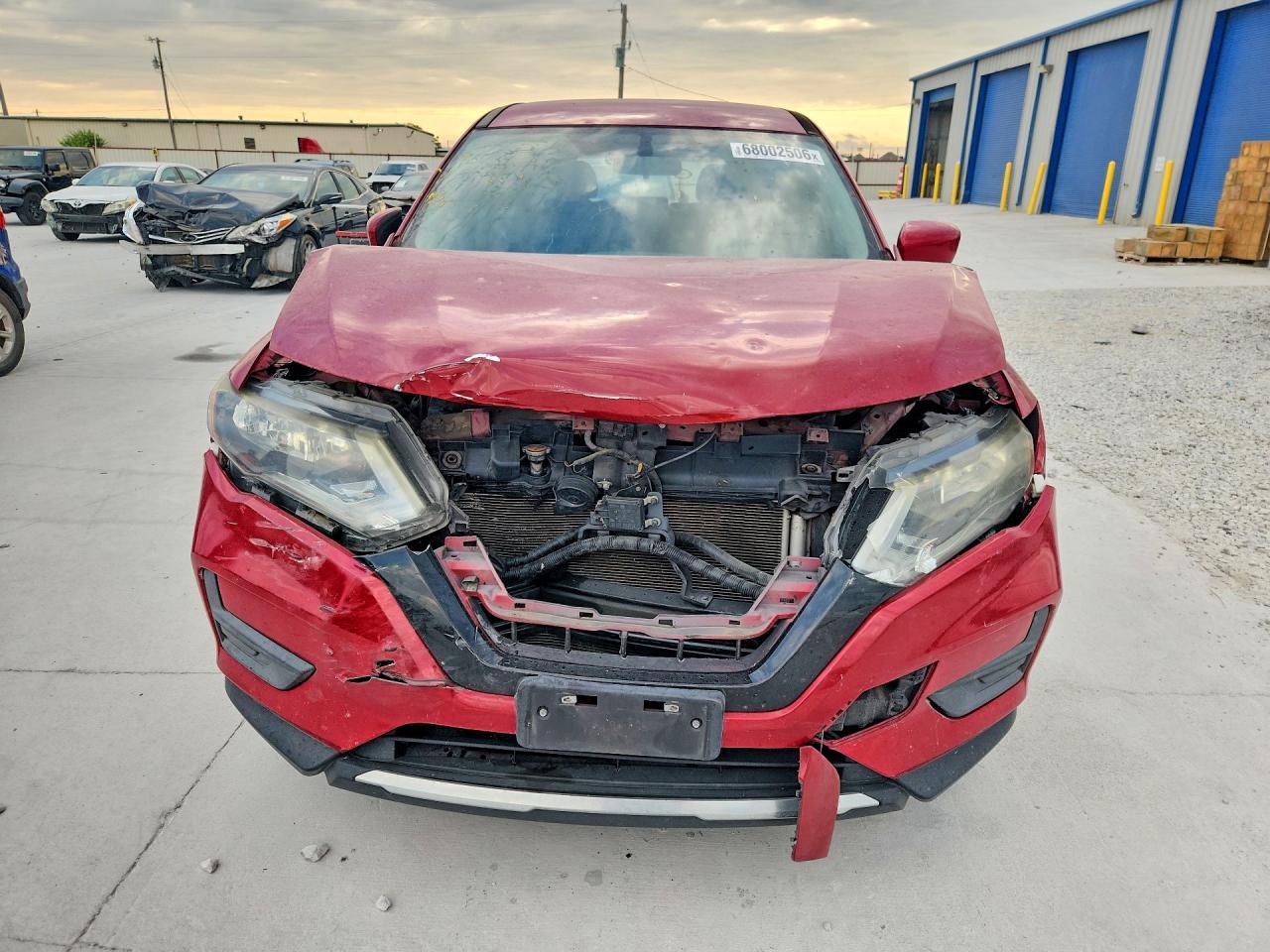 2017 Nissan Rogue S - Фото 5