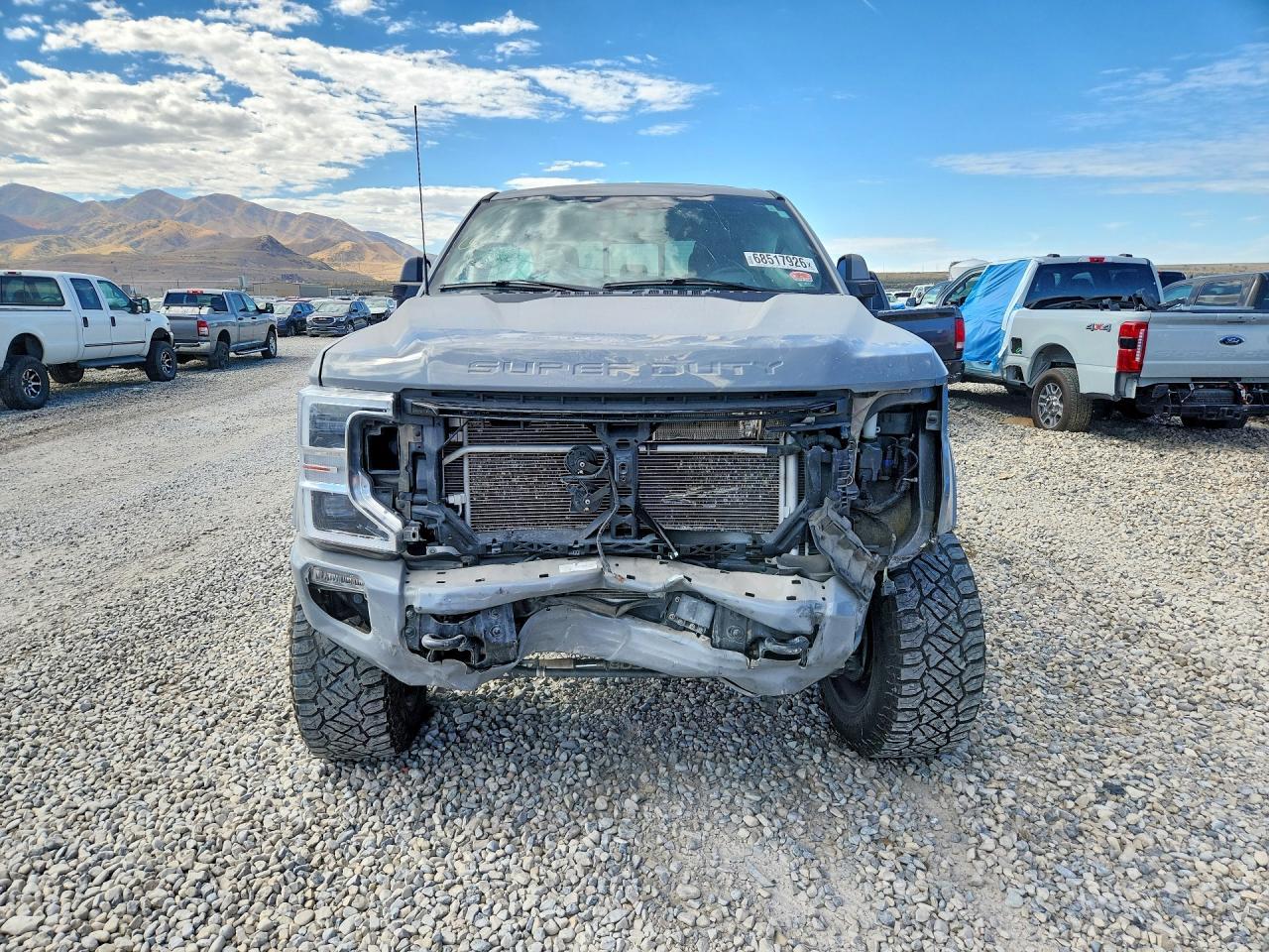 2022 Ford F350 Super Duty - Image 5