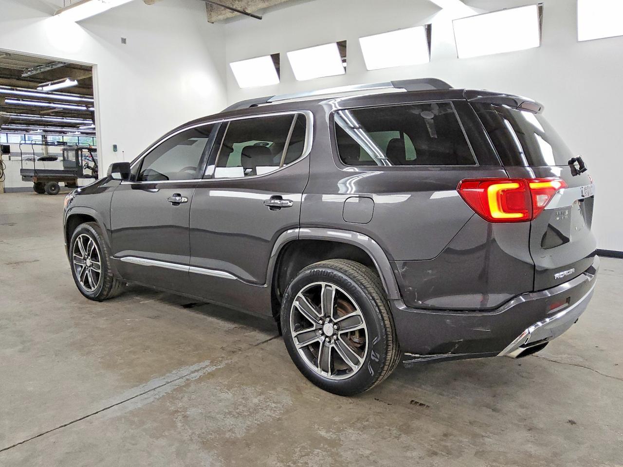 2018 GMC Acadia Denali - Image 2