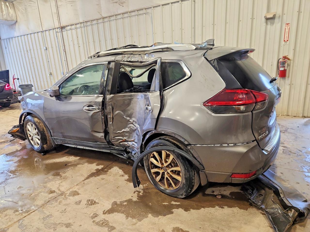 2018 Nissan Rogue Sv - Фото 2