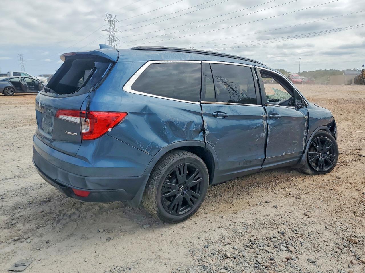 2021 Honda Pilot Se - Фото 3