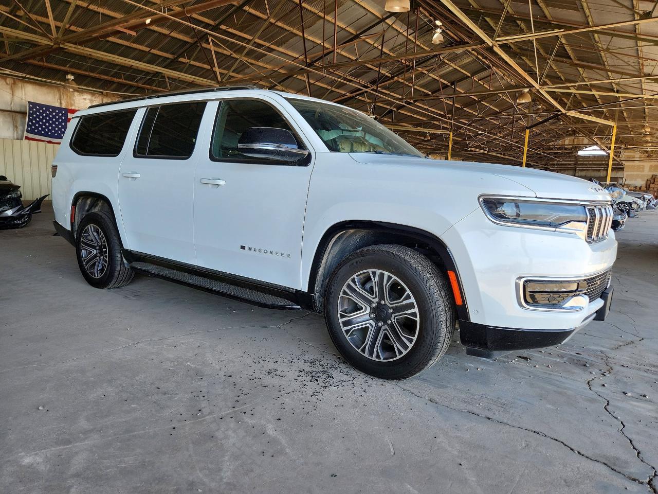 2024 Jeep Wagoneer L Series Ii - Image 4