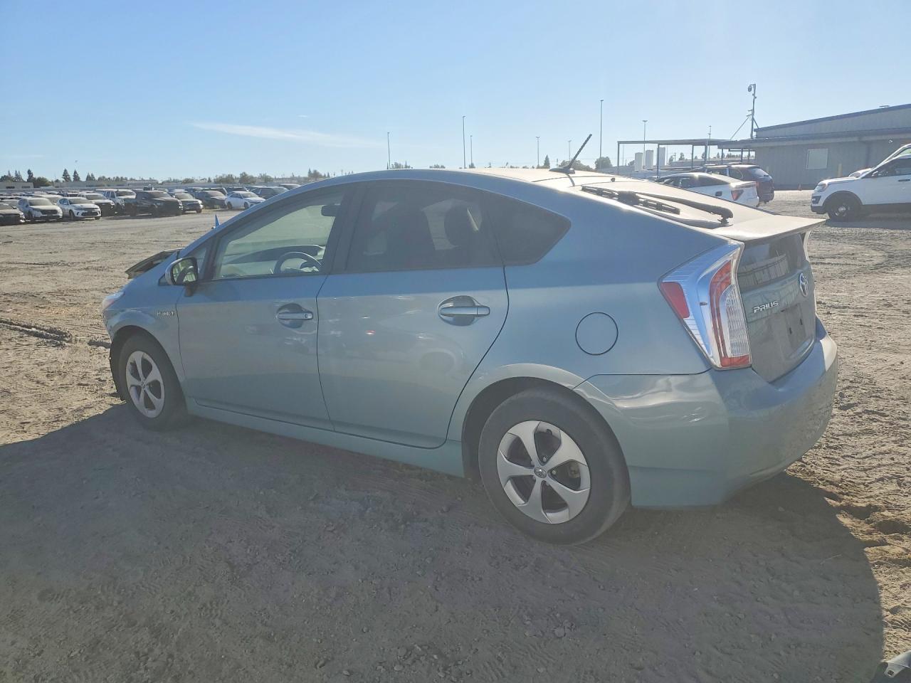 2014 Toyota Prius Three - Фото 2