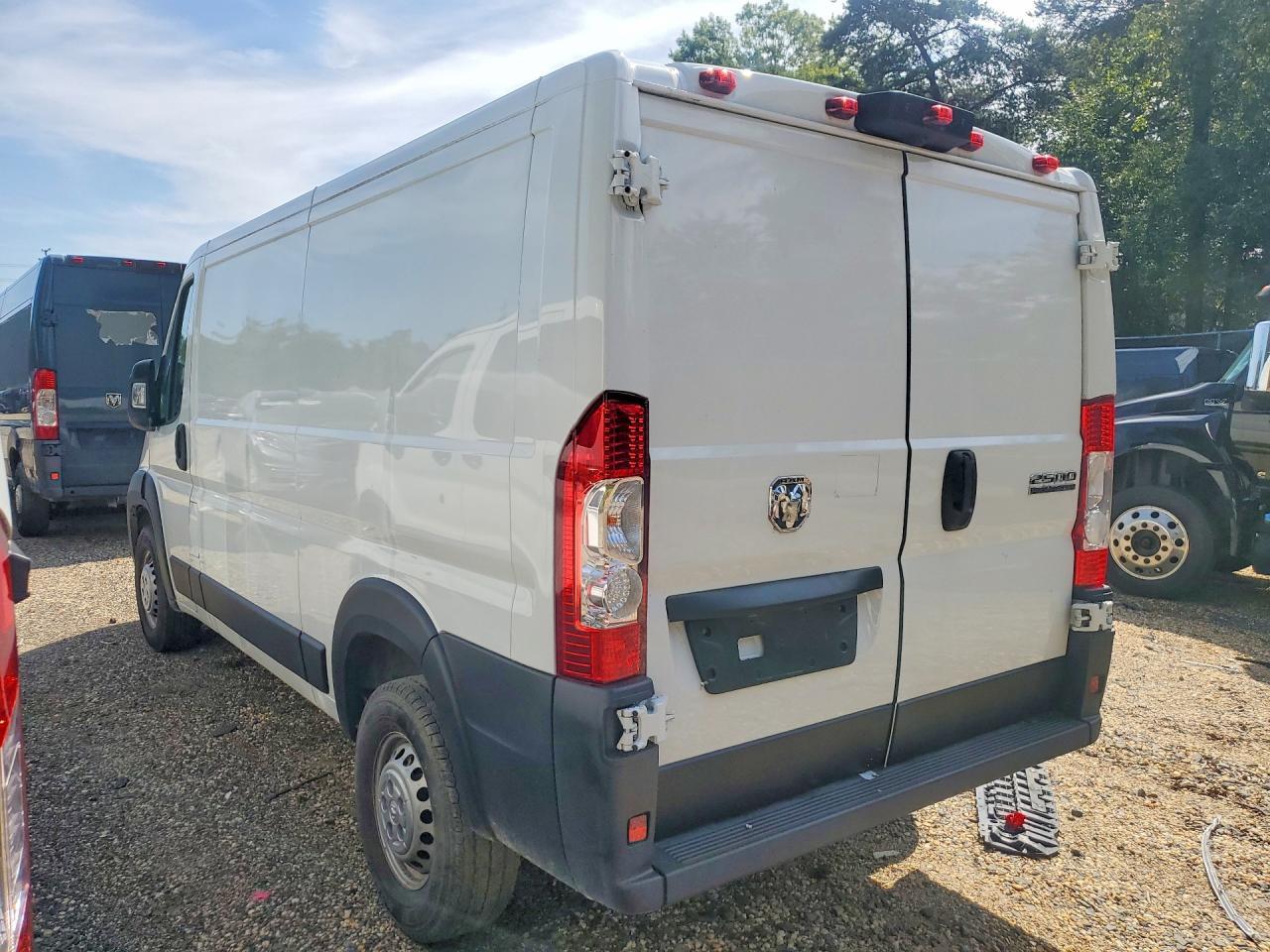 2025 Ram Promaster 2500 2500 Standard - Image 2