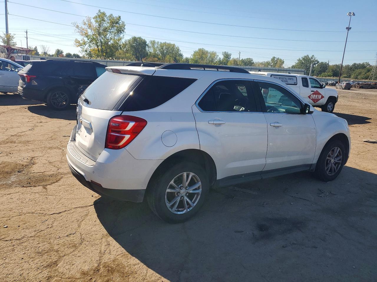 2017 Chevrolet Equinox Lt - Фото 3