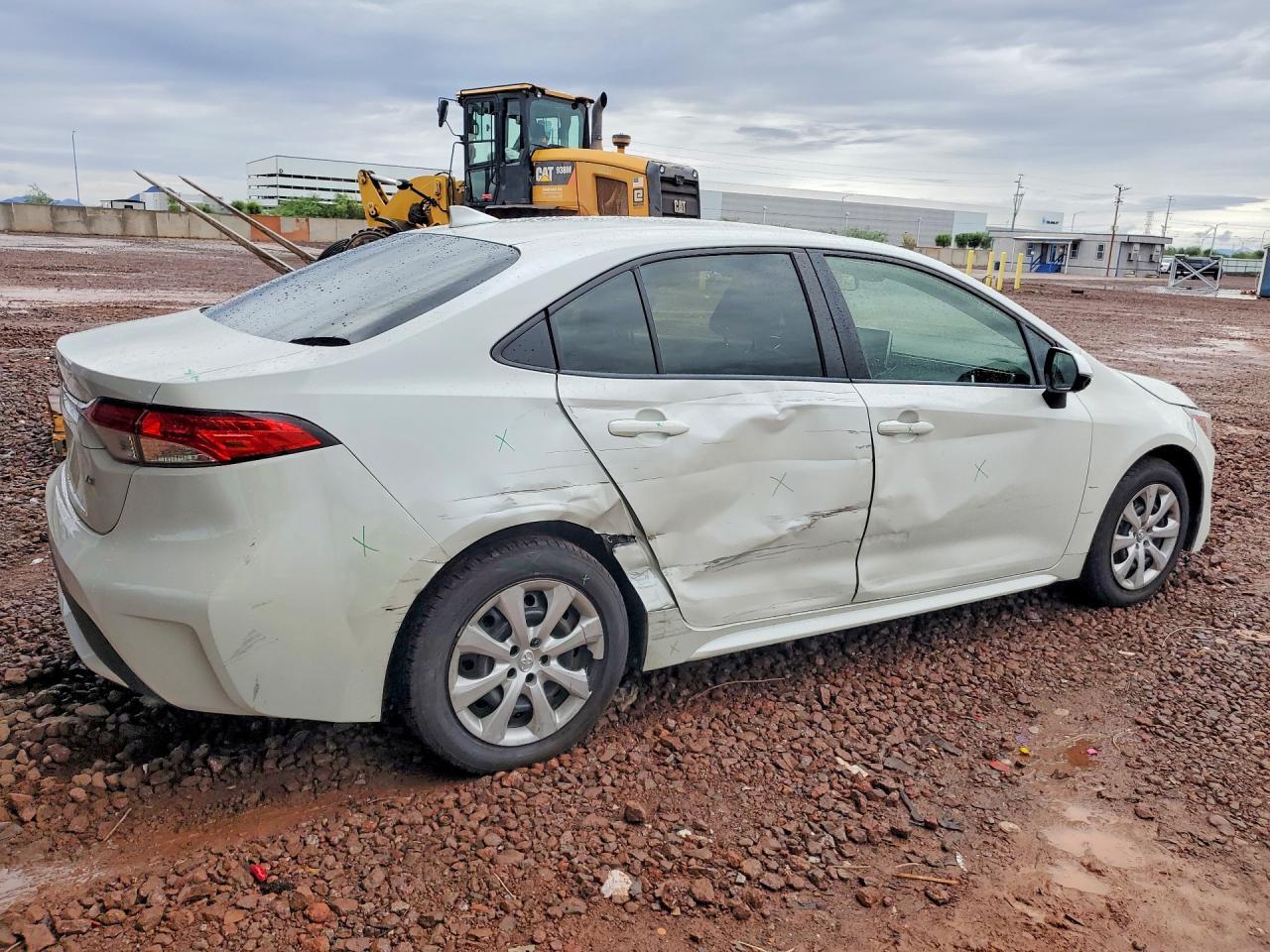 2020 Toyota Corolla Le - Image 3