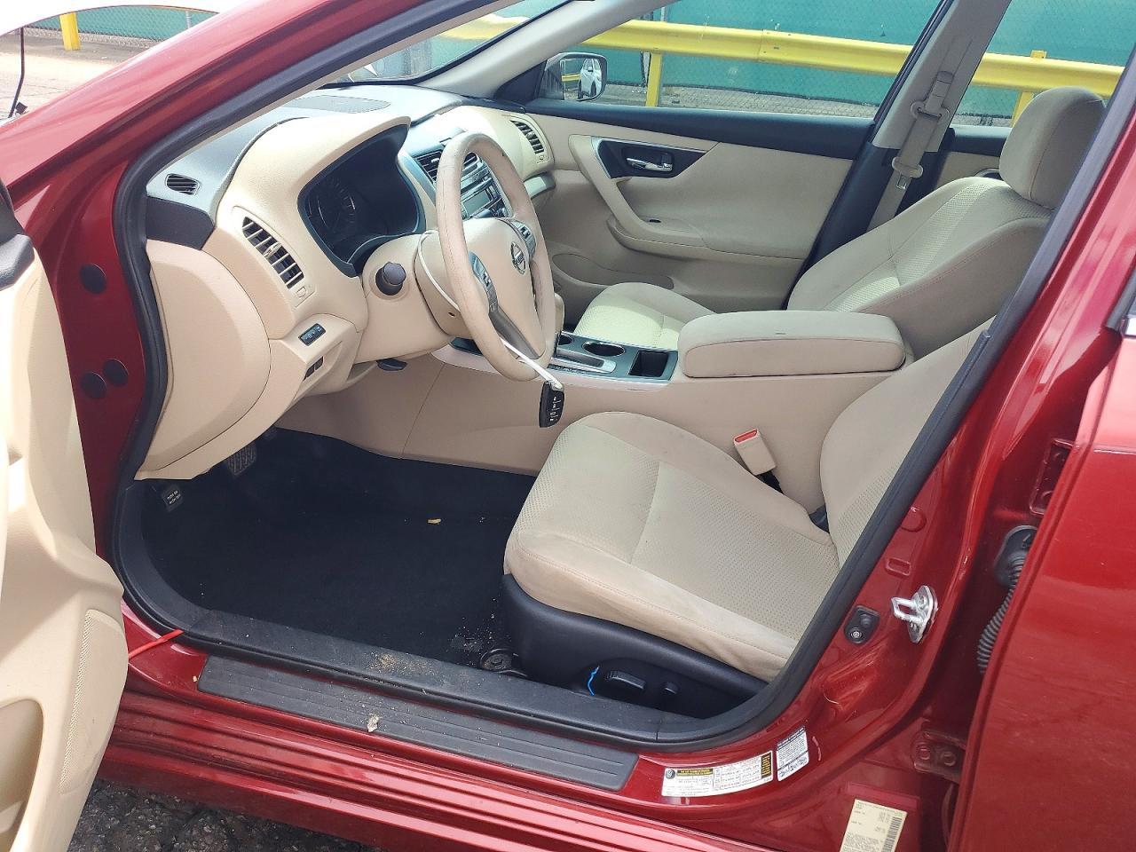 2015 Nissan Altima 2.5 S - Фото 7
