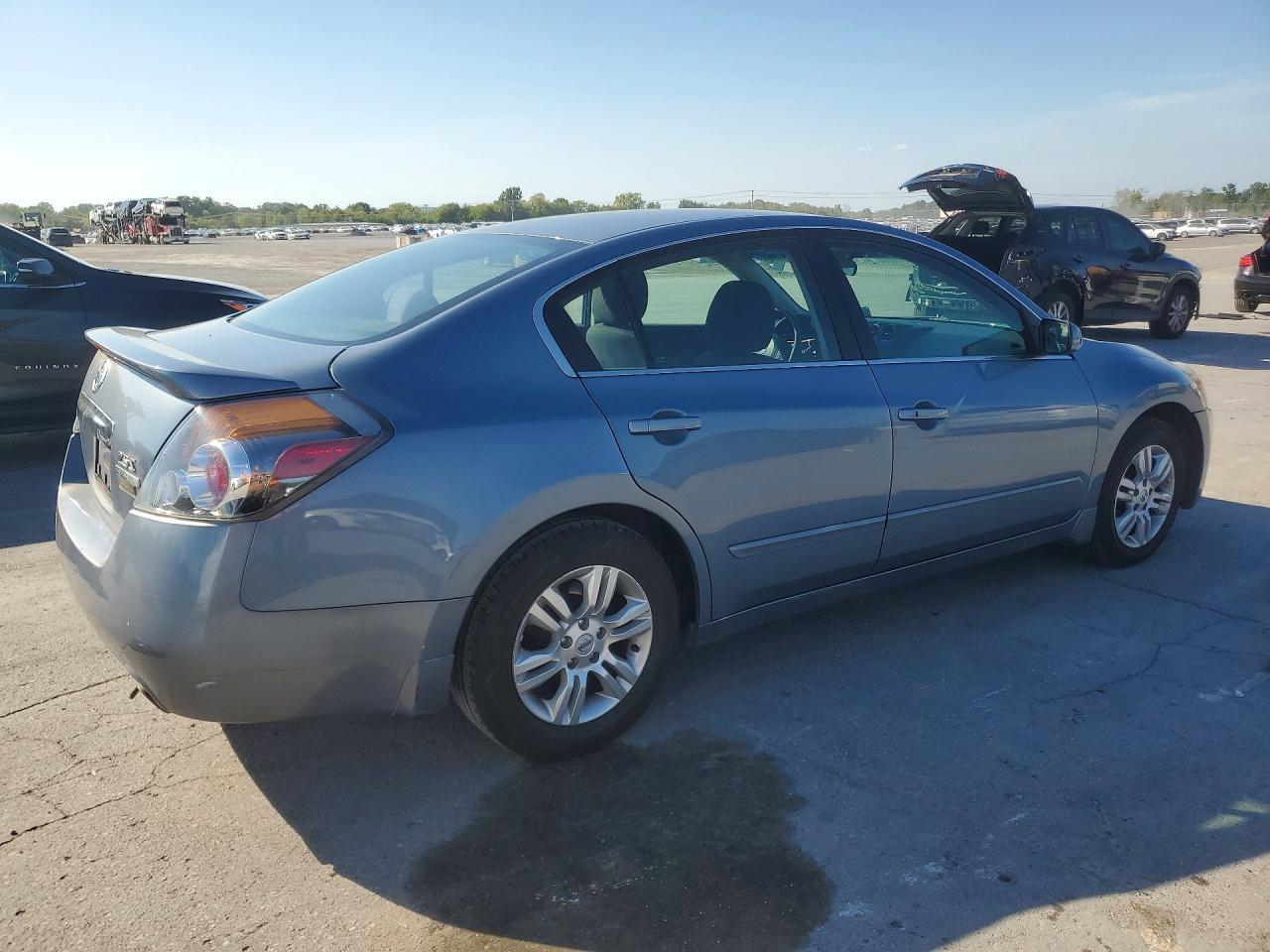 2012 Nissan Altima 2.5 - Фото 3