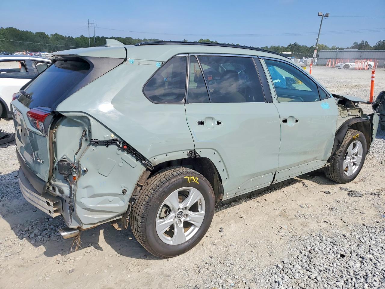 2019 Toyota Rav4 Xle - Image 3