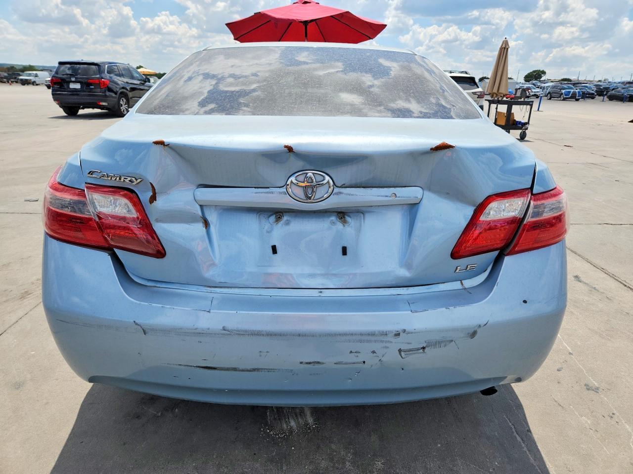 2009 Toyota Camry Le - Image 6