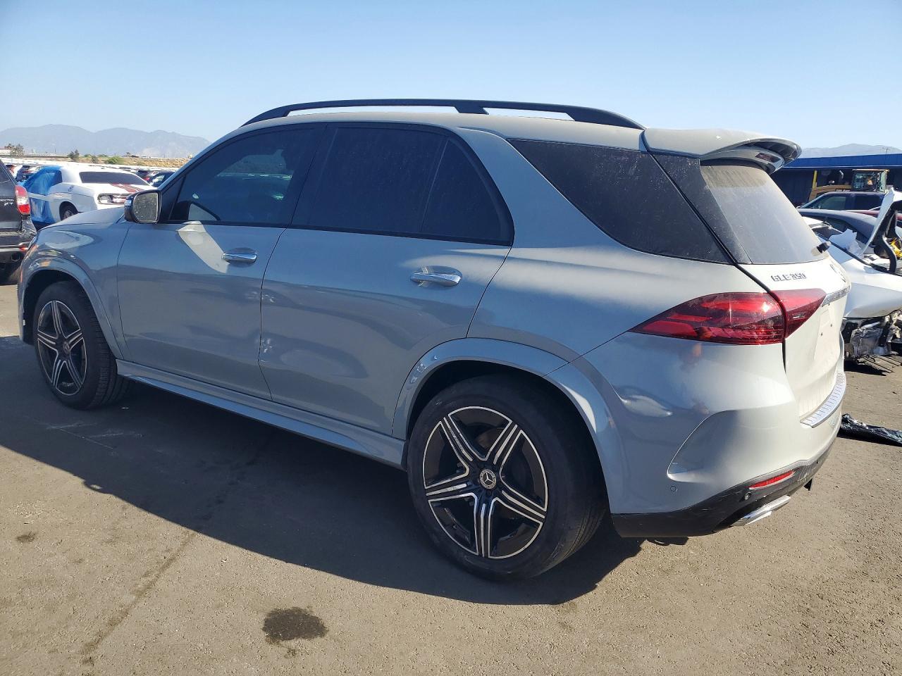 2025 Mercedes-Benz Gle 350 - Фото 2