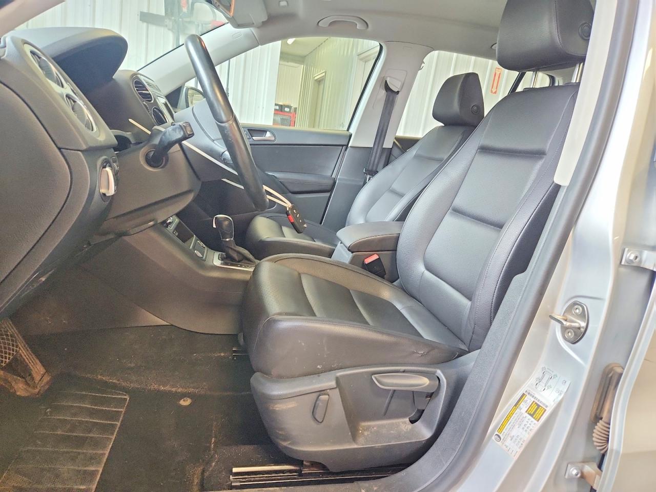2016 Volkswagen Tiguan S - Image 7