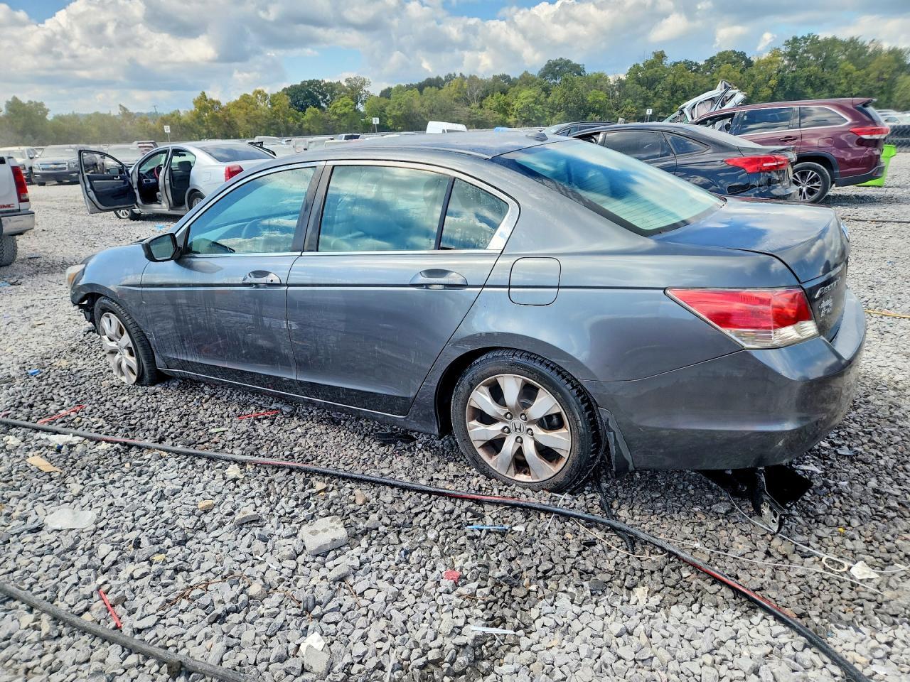 2009 Honda Accord Exl - Image 2