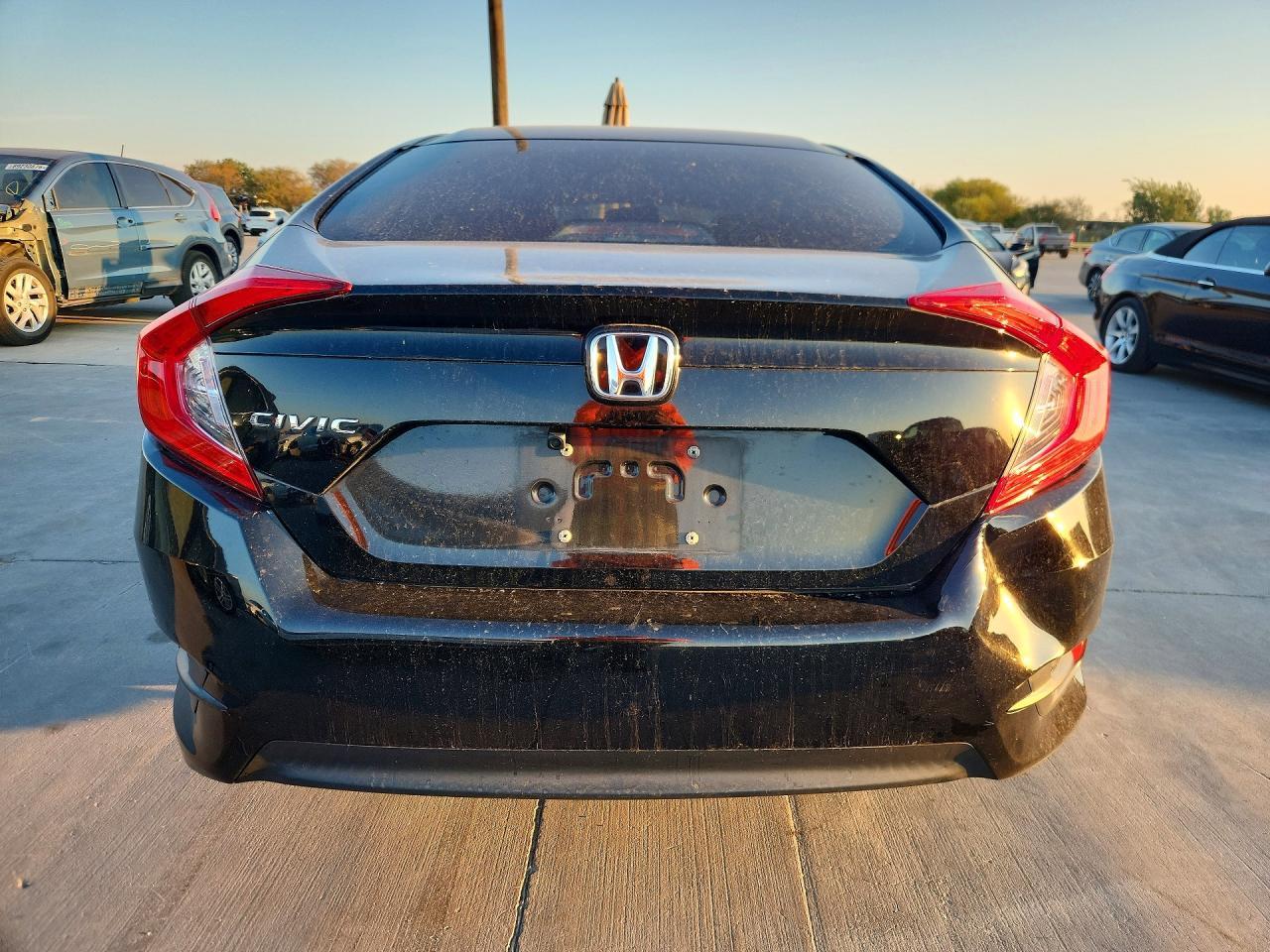 2018 Honda Civic Lx - Фото 6