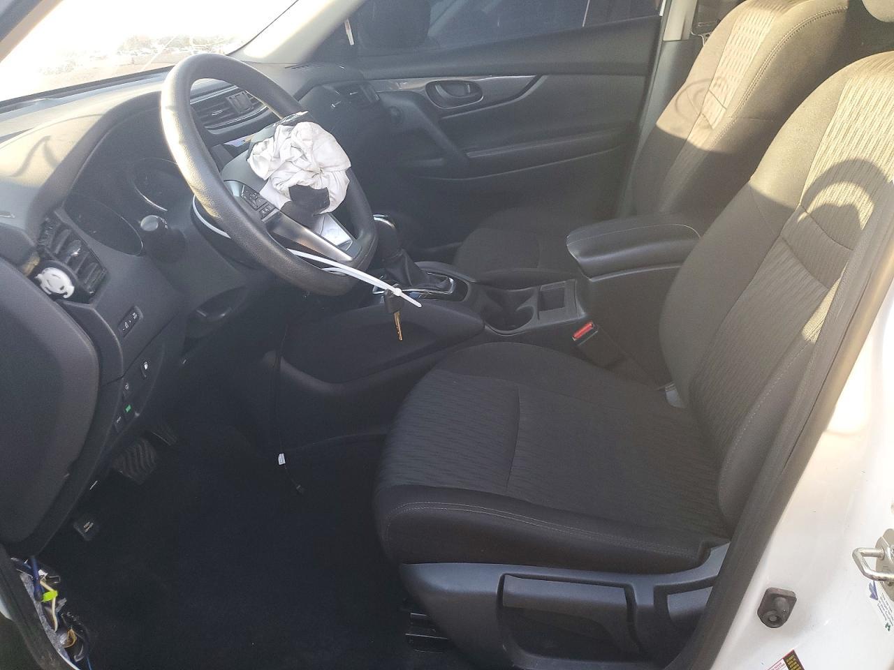 2020 Nissan Rogue S - Image 7
