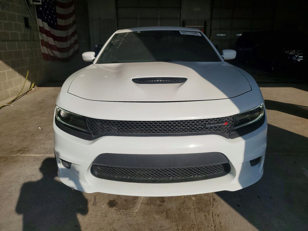 2019 Dodge Charger R - Image 5
