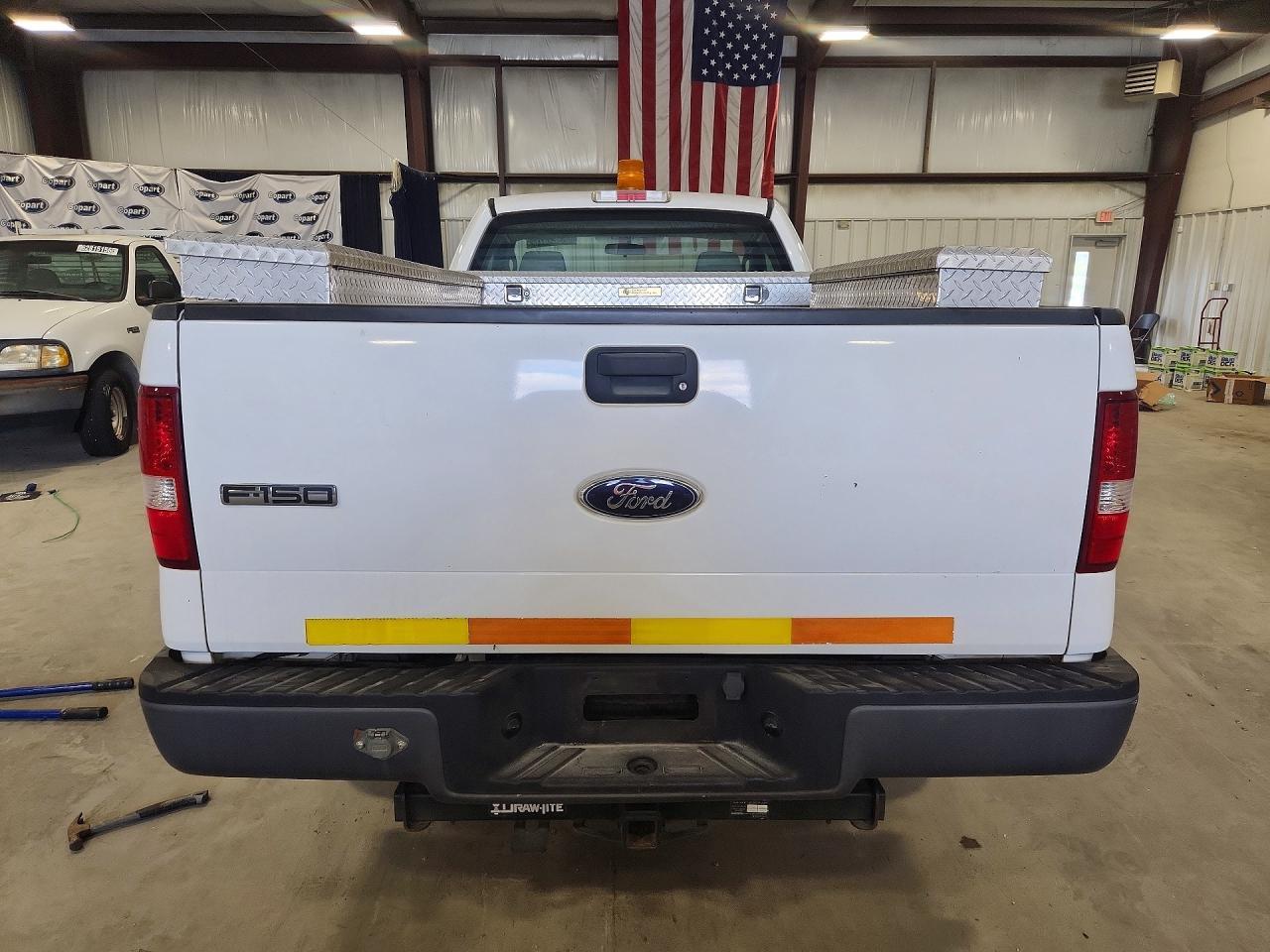 2008 Ford F150 - Image 6